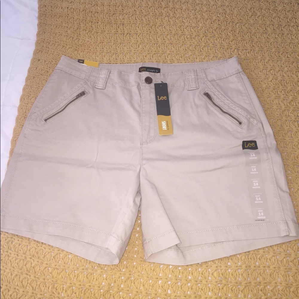 Lee Cache straight fir short